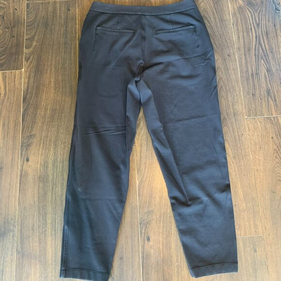 Lululemon Athletica Charcoal Women's Pants - Picture 7 of 9